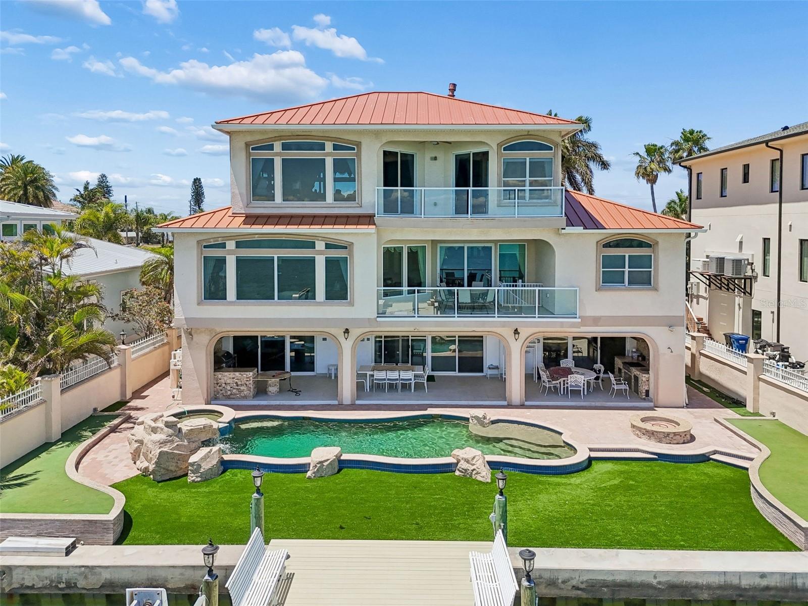 1203 BAY DR, BELLEAIR BEACH, FL, 33786