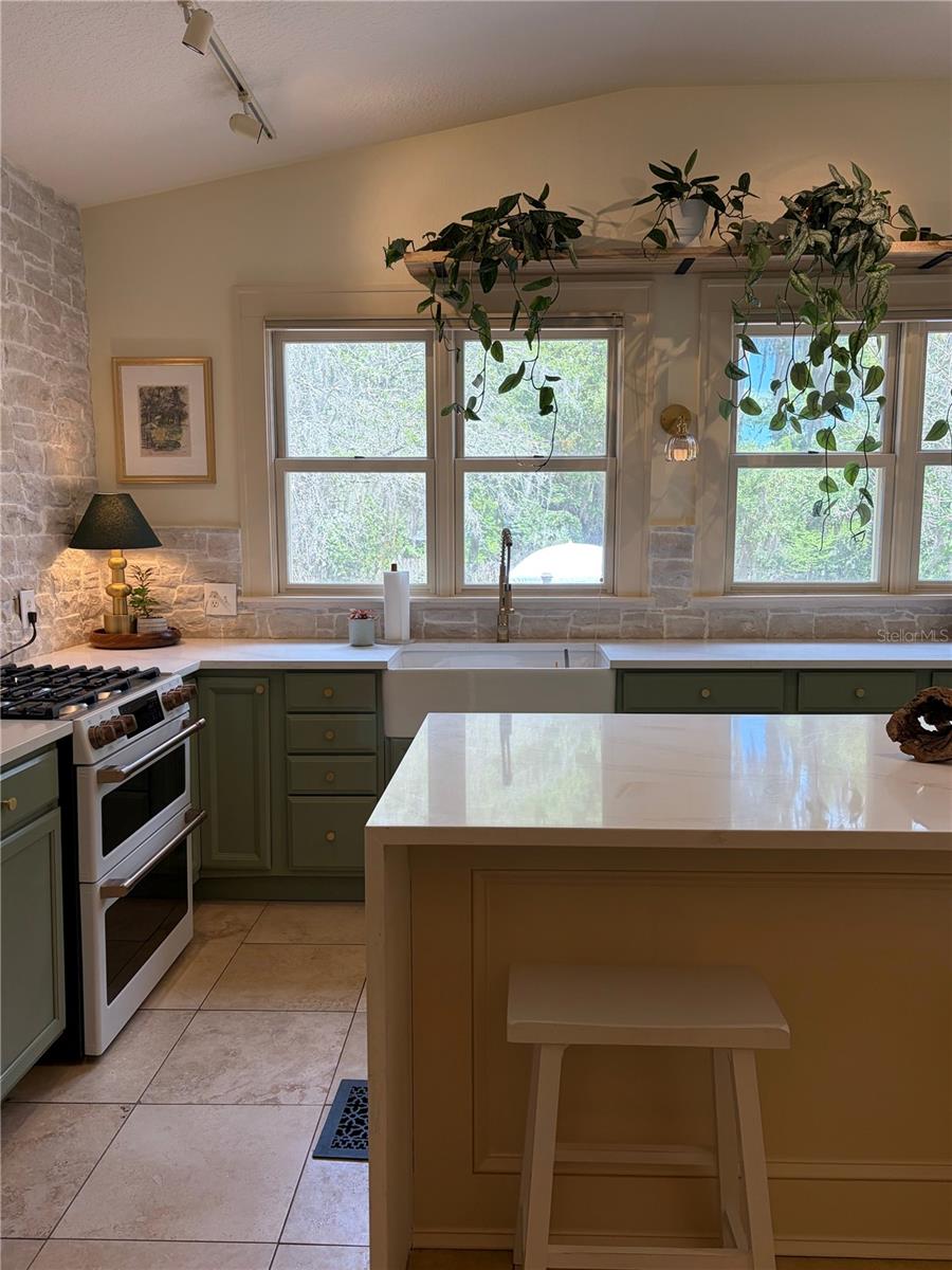 417 W MINNESOTA AVE, DELAND, FL, 32720