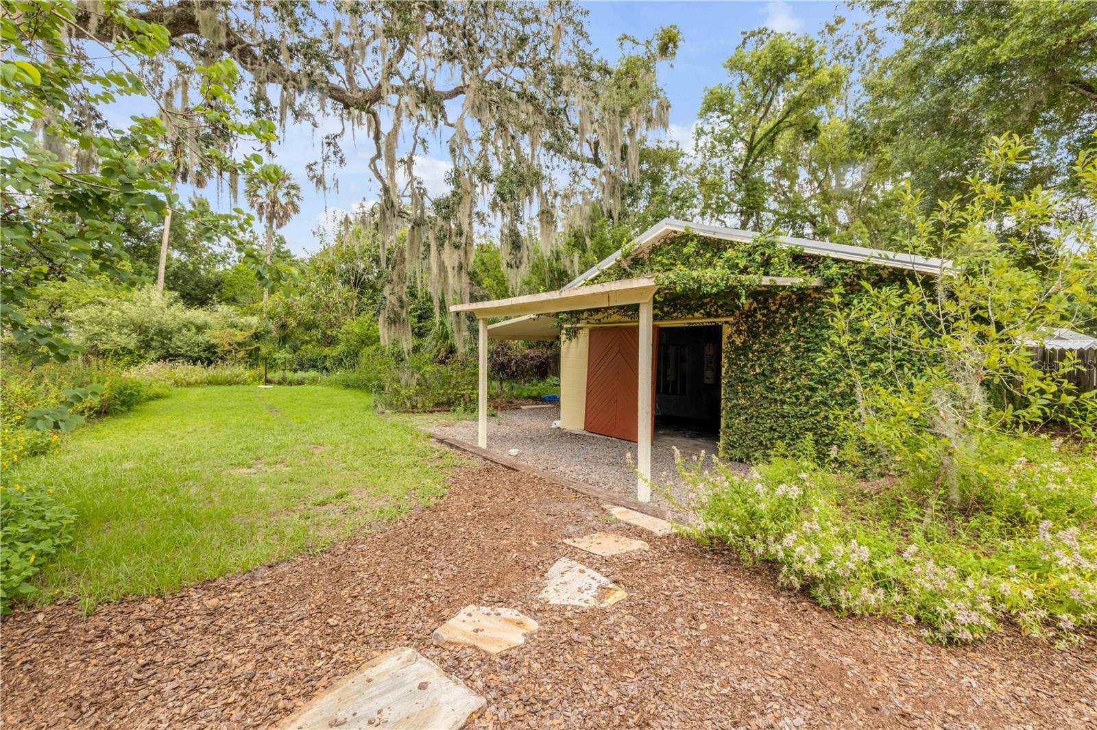 417 W MINNESOTA AVE, DELAND, FL, 32720