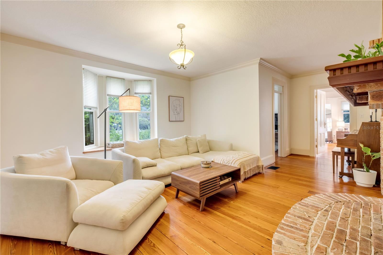 417 W MINNESOTA AVE, DELAND, FL, 32720