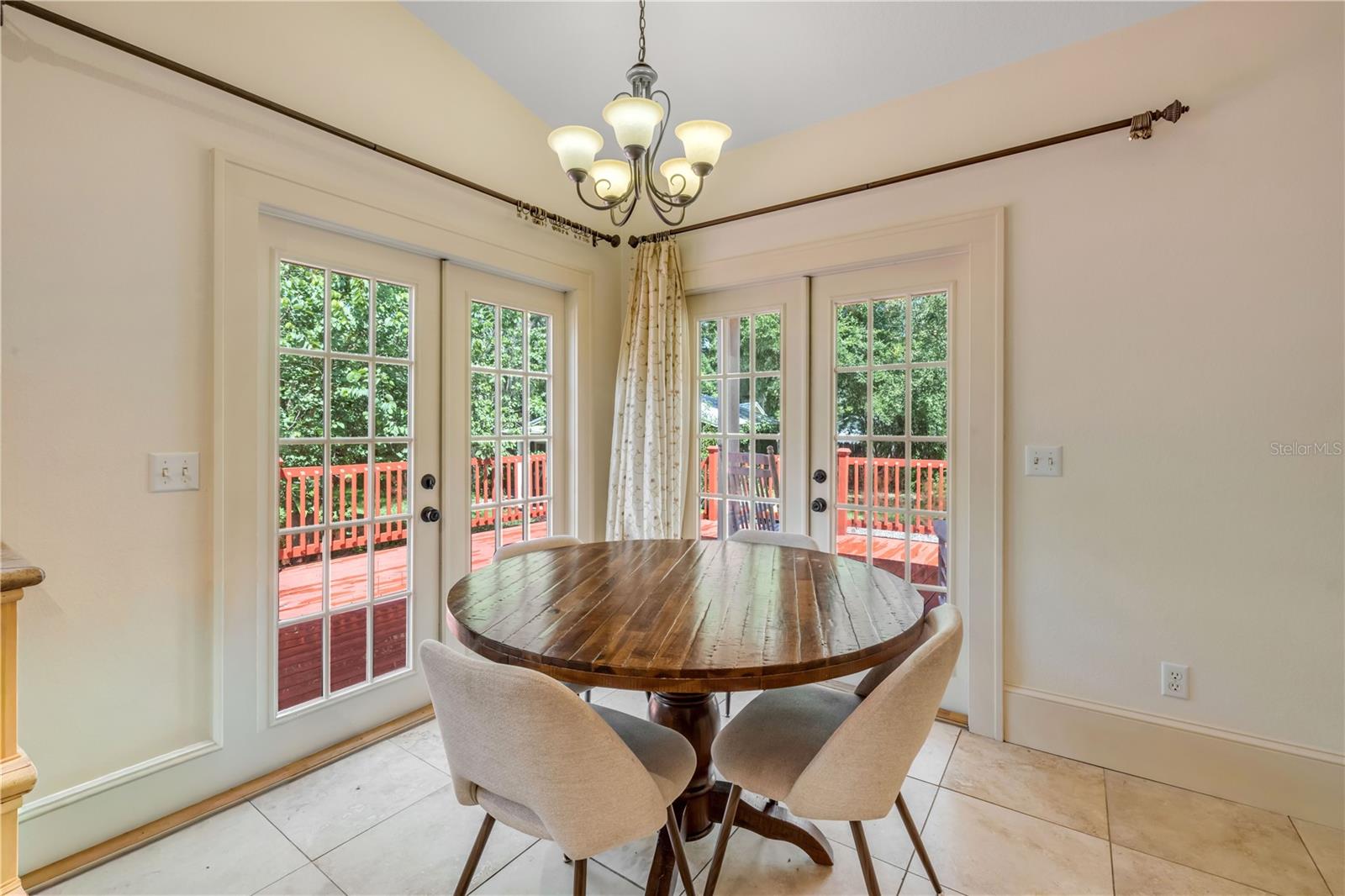 417 W MINNESOTA AVE, DELAND, FL, 32720