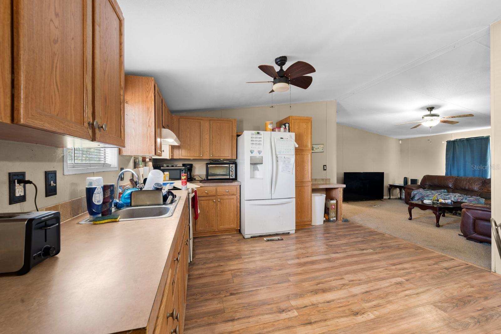 12011 OLD LAKELAND HWY, DADE CITY, FL, 33525