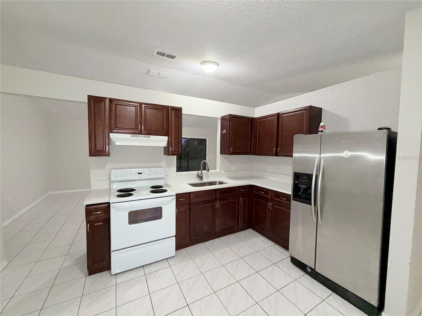 2873 COTTONDALE DR, DELTONA, FL, 32738