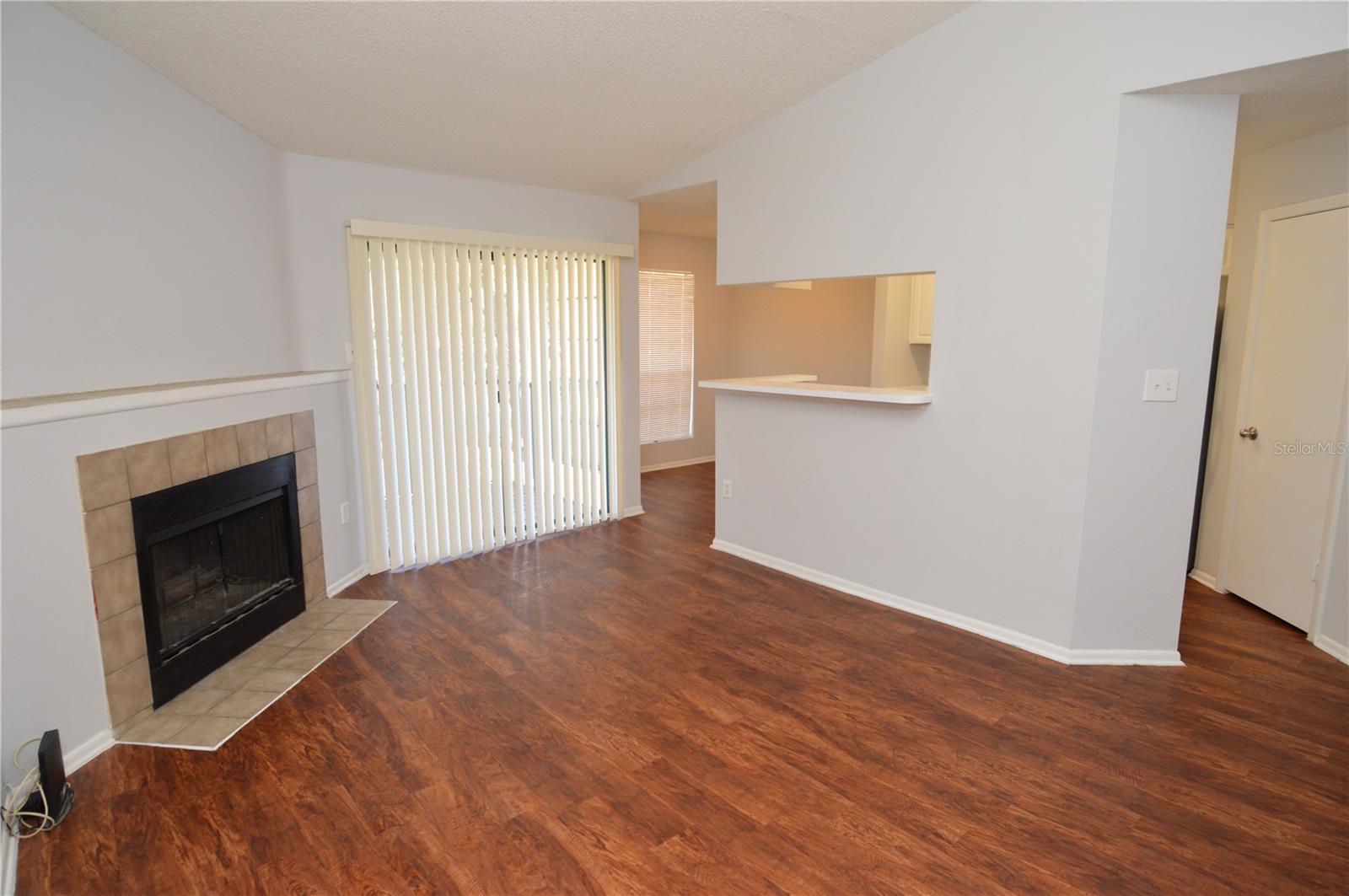 8641 FANCY FINCH DR #204, TAMPA, FL, 33614