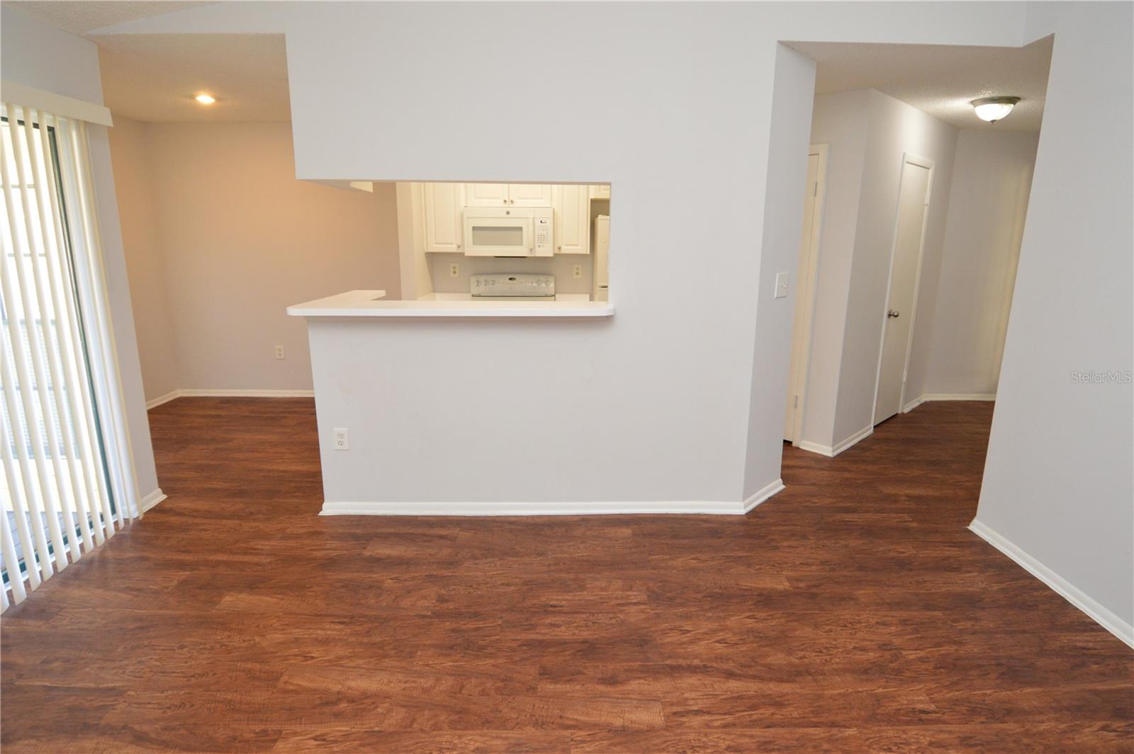 8641 FANCY FINCH DR #204, TAMPA, FL, 33614