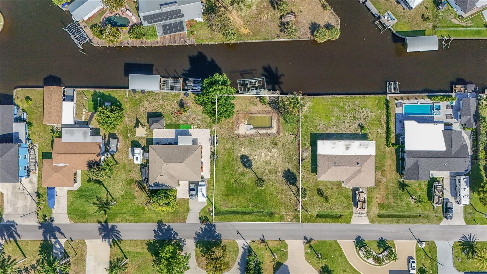 116 E NORTH SHORE AVE, NORTH FORT MYERS, FL, 33917