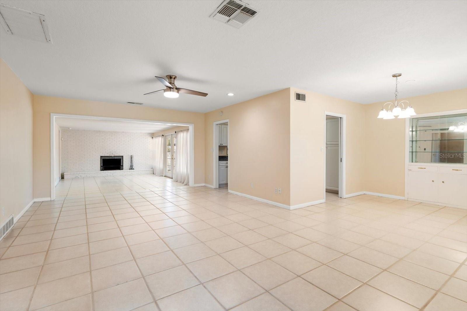 1702 MEREDITH LN, BELLEAIR, FL, 33756