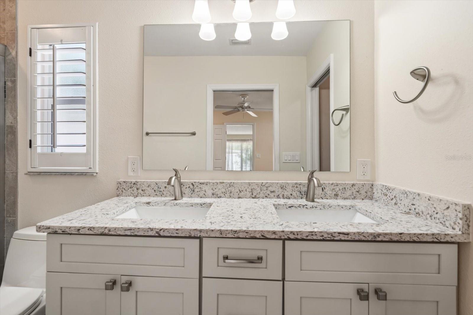 1702 MEREDITH LN, BELLEAIR, FL, 33756