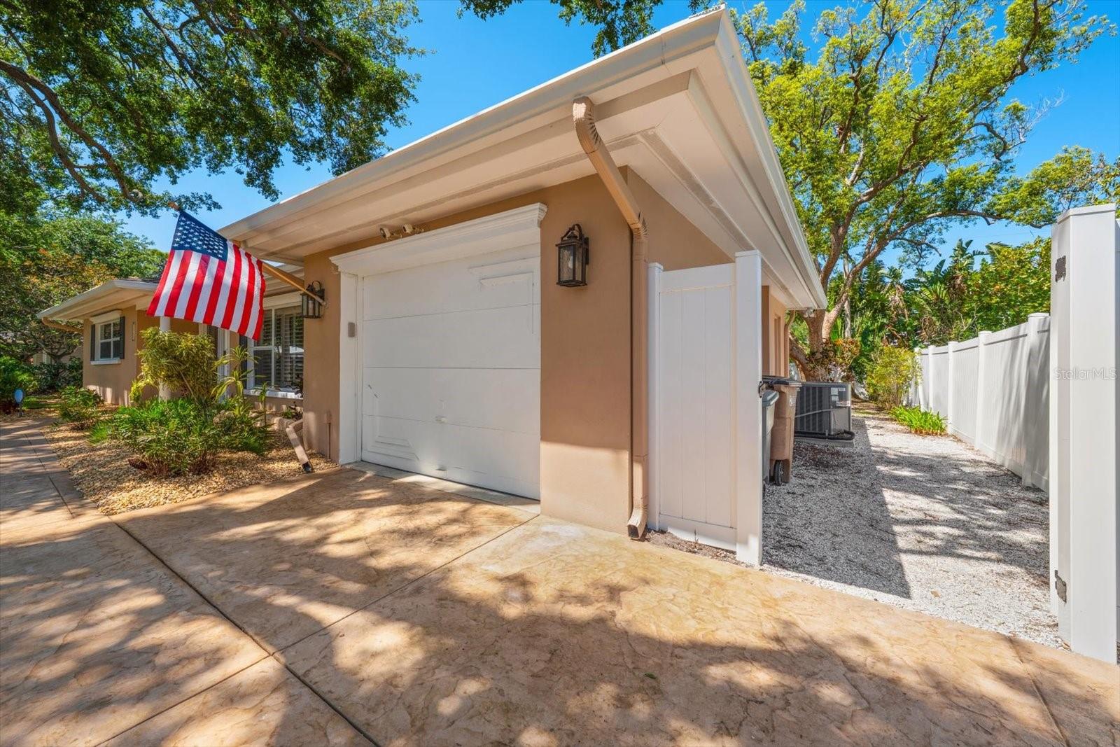 1702 MEREDITH LN, BELLEAIR, FL, 33756