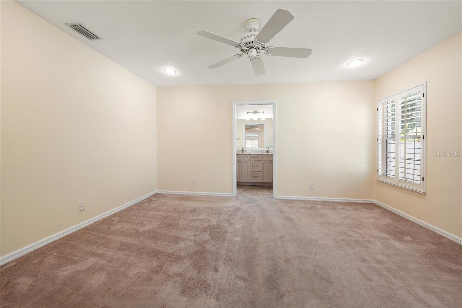 1702 MEREDITH LN, BELLEAIR, FL, 33756