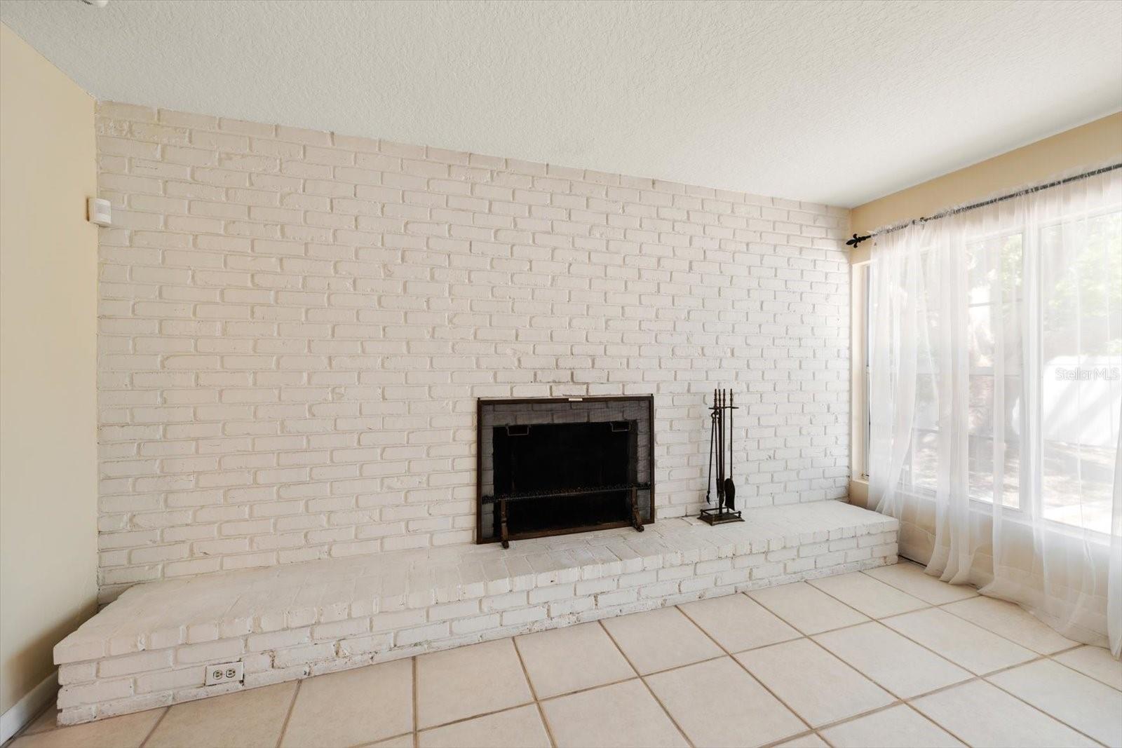 1702 MEREDITH LN, BELLEAIR, FL, 33756