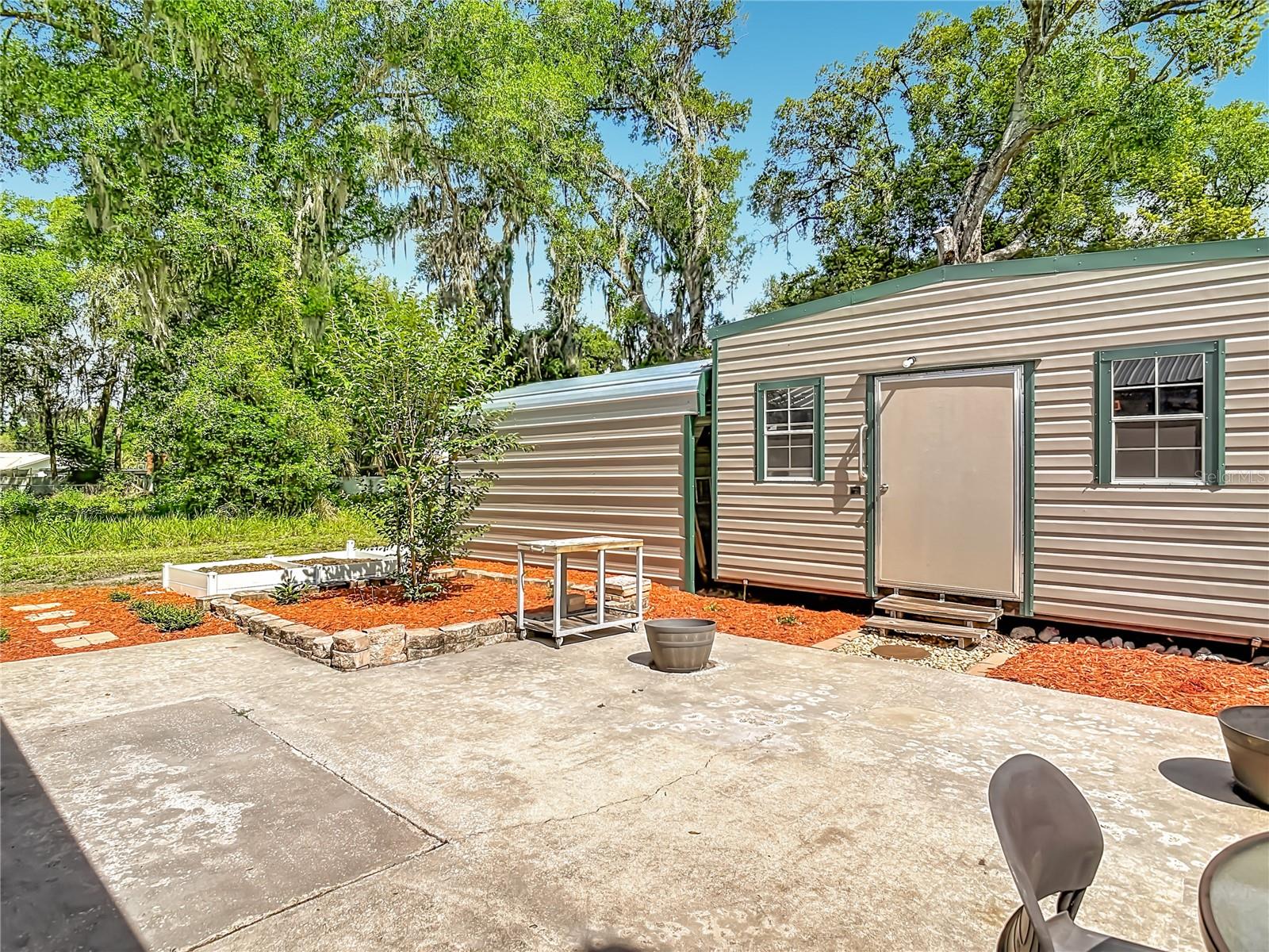 17819 PALM ST, UMATILLA, FL, 32784