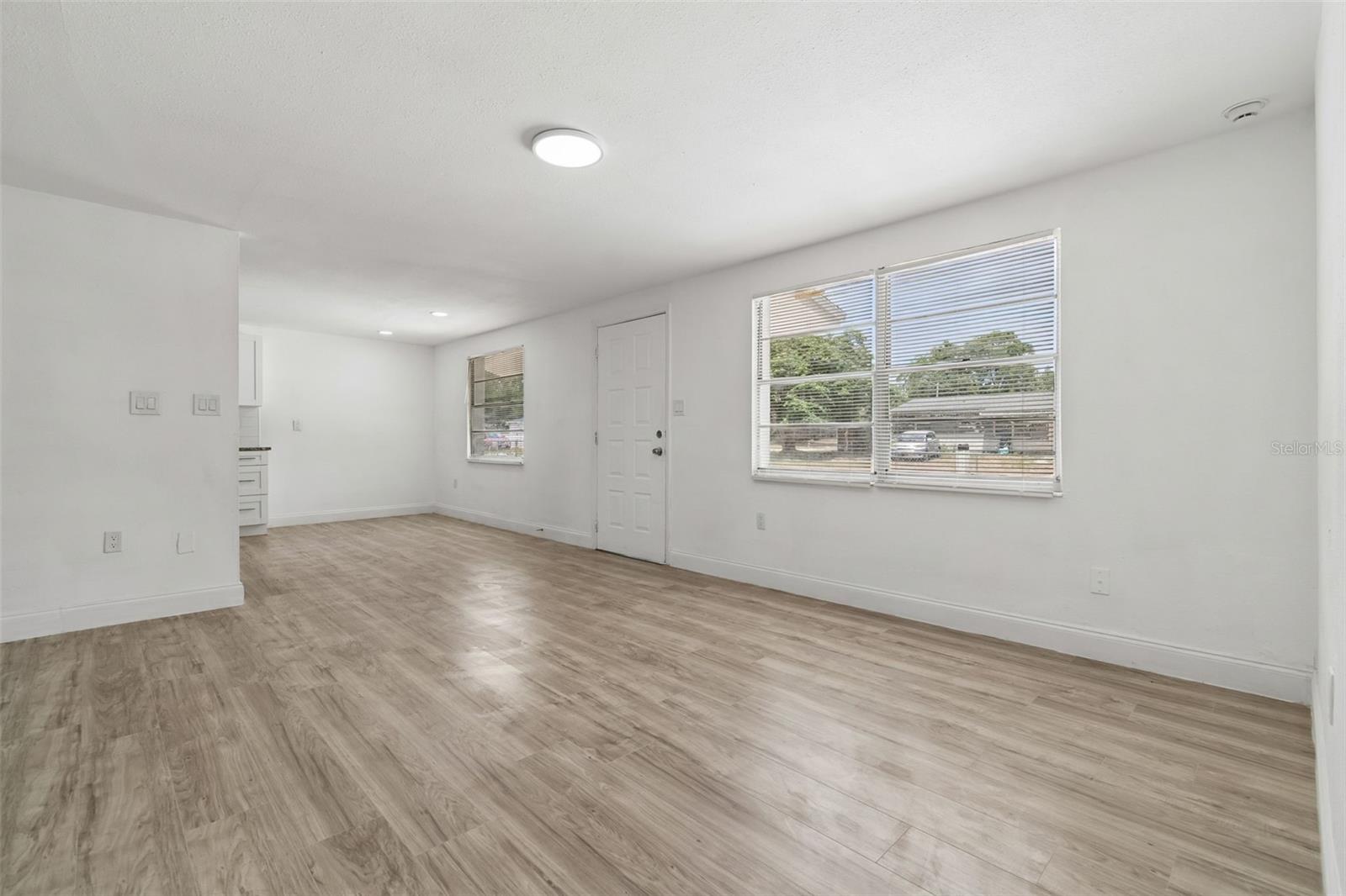 3706 BEECHWOOD BLVD, TAMPA, FL, 33619