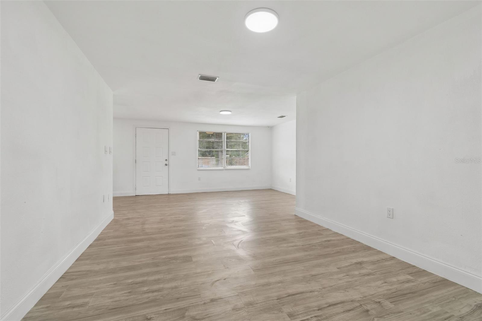 3706 BEECHWOOD BLVD, TAMPA, FL, 33619