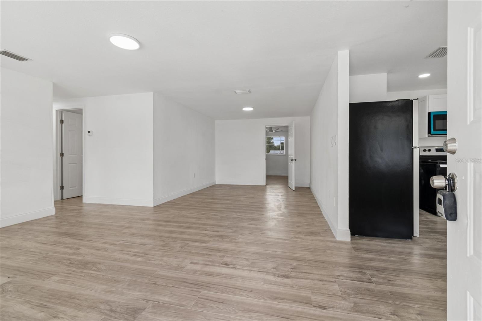 3706 BEECHWOOD BLVD, TAMPA, FL, 33619