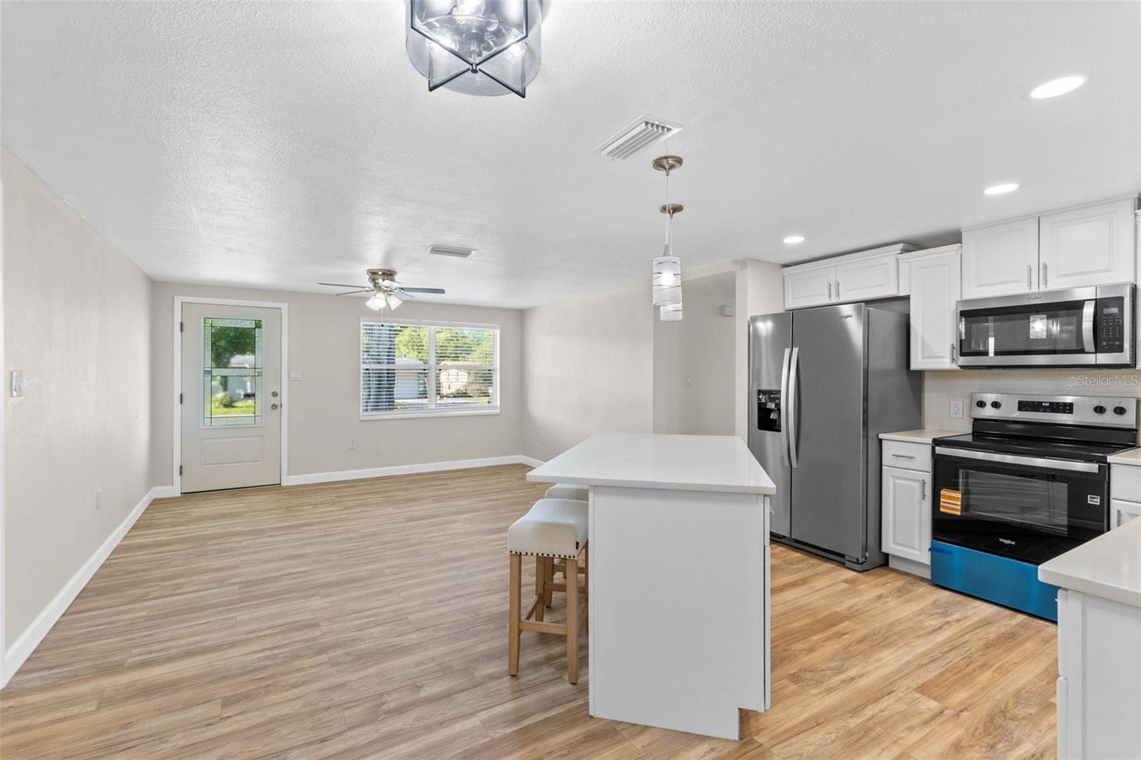 904 HAWAII DR, OCOEE, FL, 34761