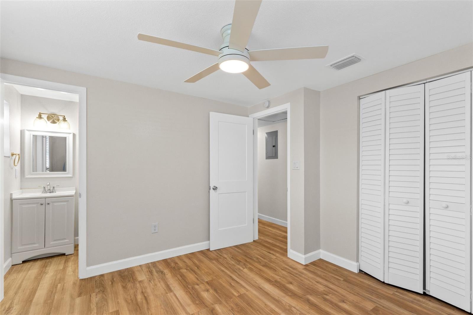 904 HAWAII DR, OCOEE, FL, 34761