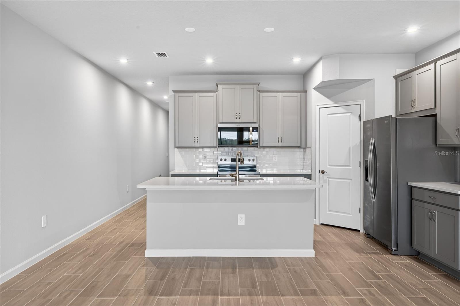 9175 AURELIA AVE, PARRISH, FL, 34219