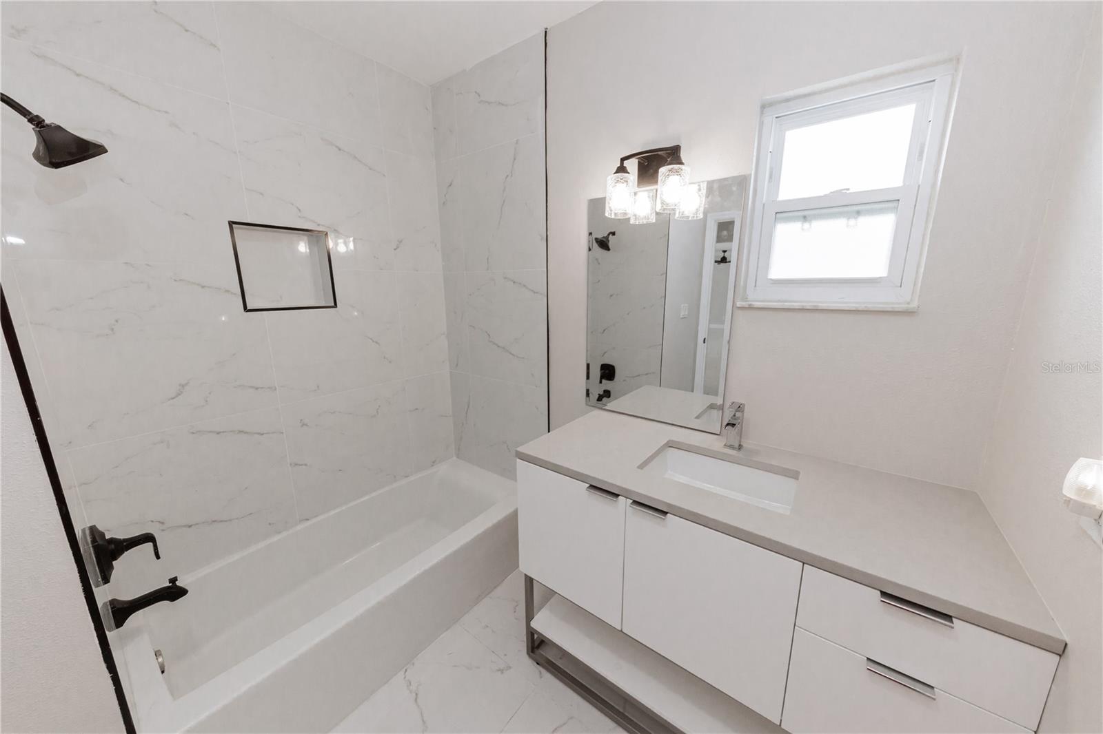 2187 WATERSIDE DR, CLEARWATER, FL, 33764