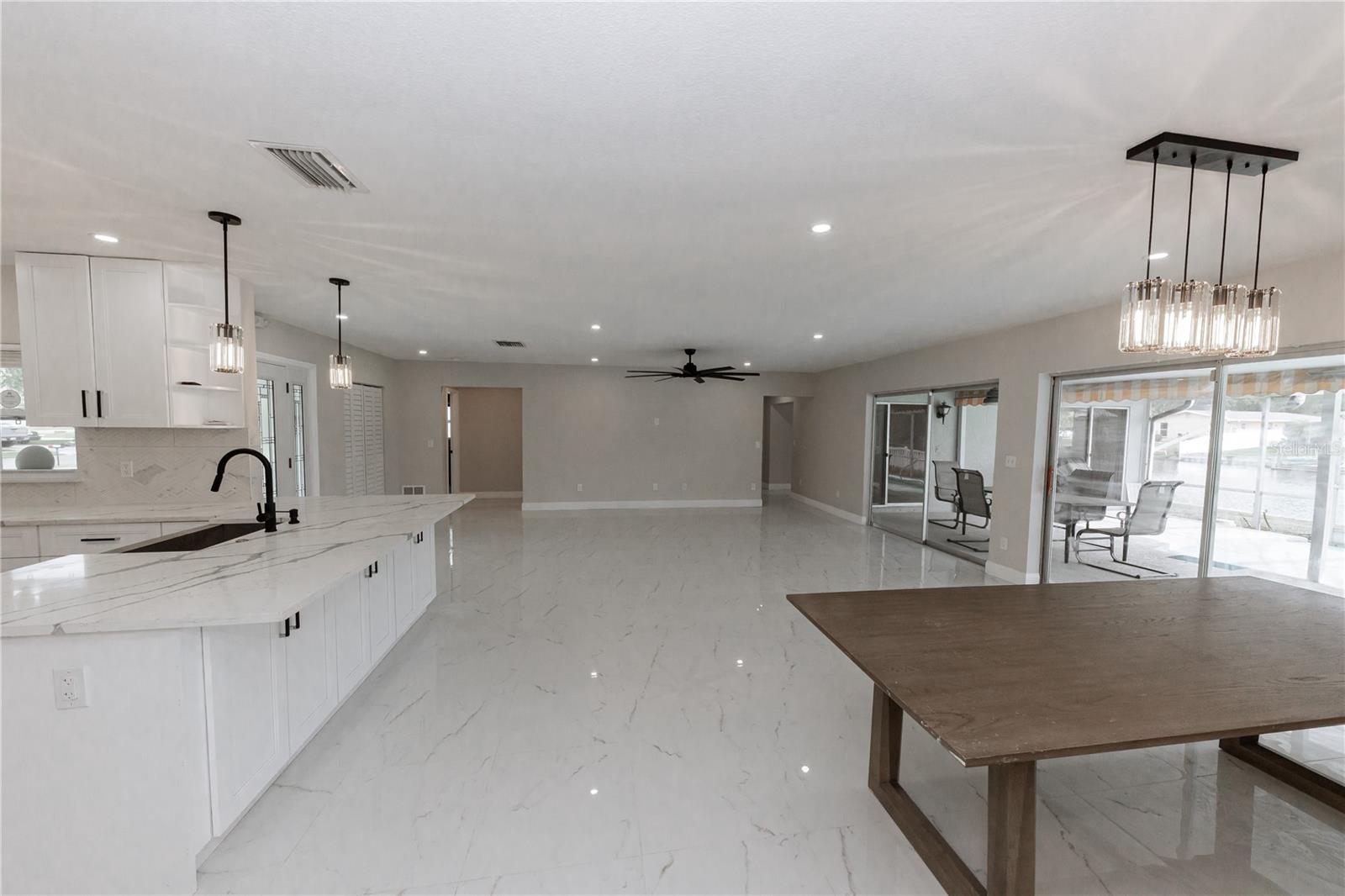 2187 WATERSIDE DR, CLEARWATER, FL, 33764