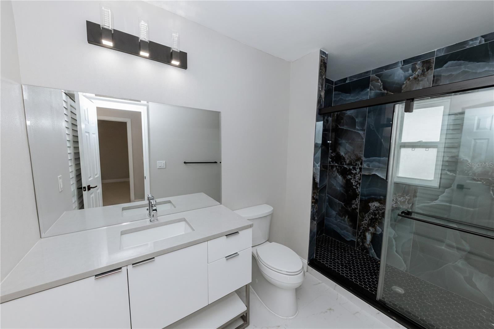 2187 WATERSIDE DR, CLEARWATER, FL, 33764