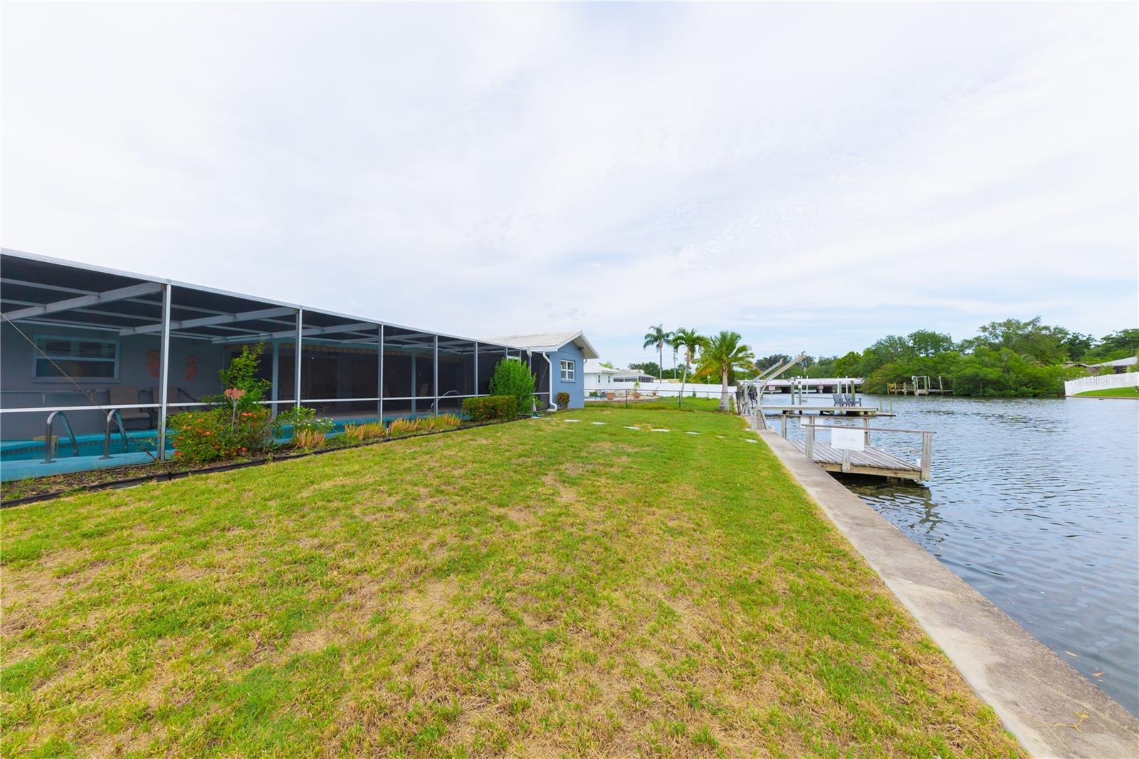 2187 WATERSIDE DR, CLEARWATER, FL, 33764