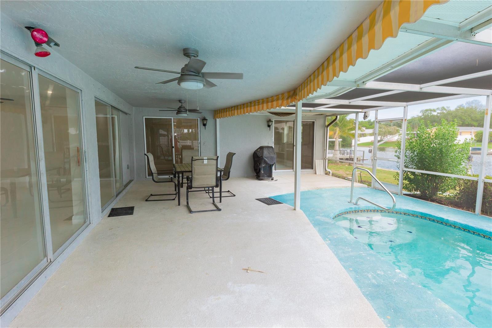 2187 WATERSIDE DR, CLEARWATER, FL, 33764