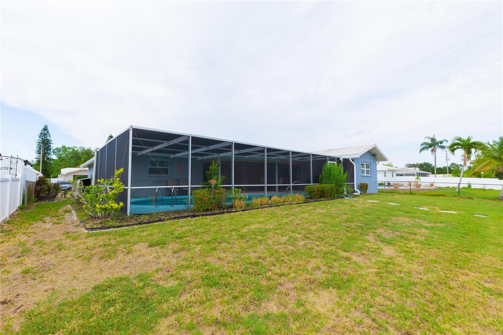 2187 WATERSIDE DR, CLEARWATER, FL, 33764