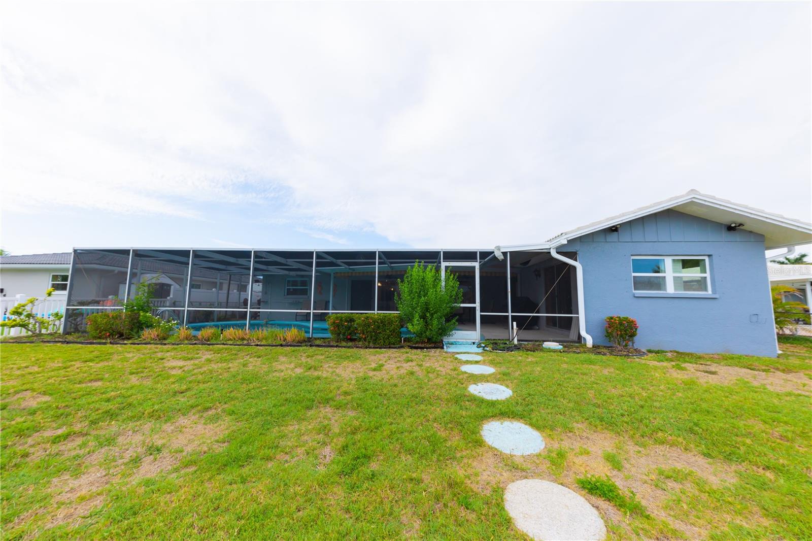 2187 WATERSIDE DR, CLEARWATER, FL, 33764