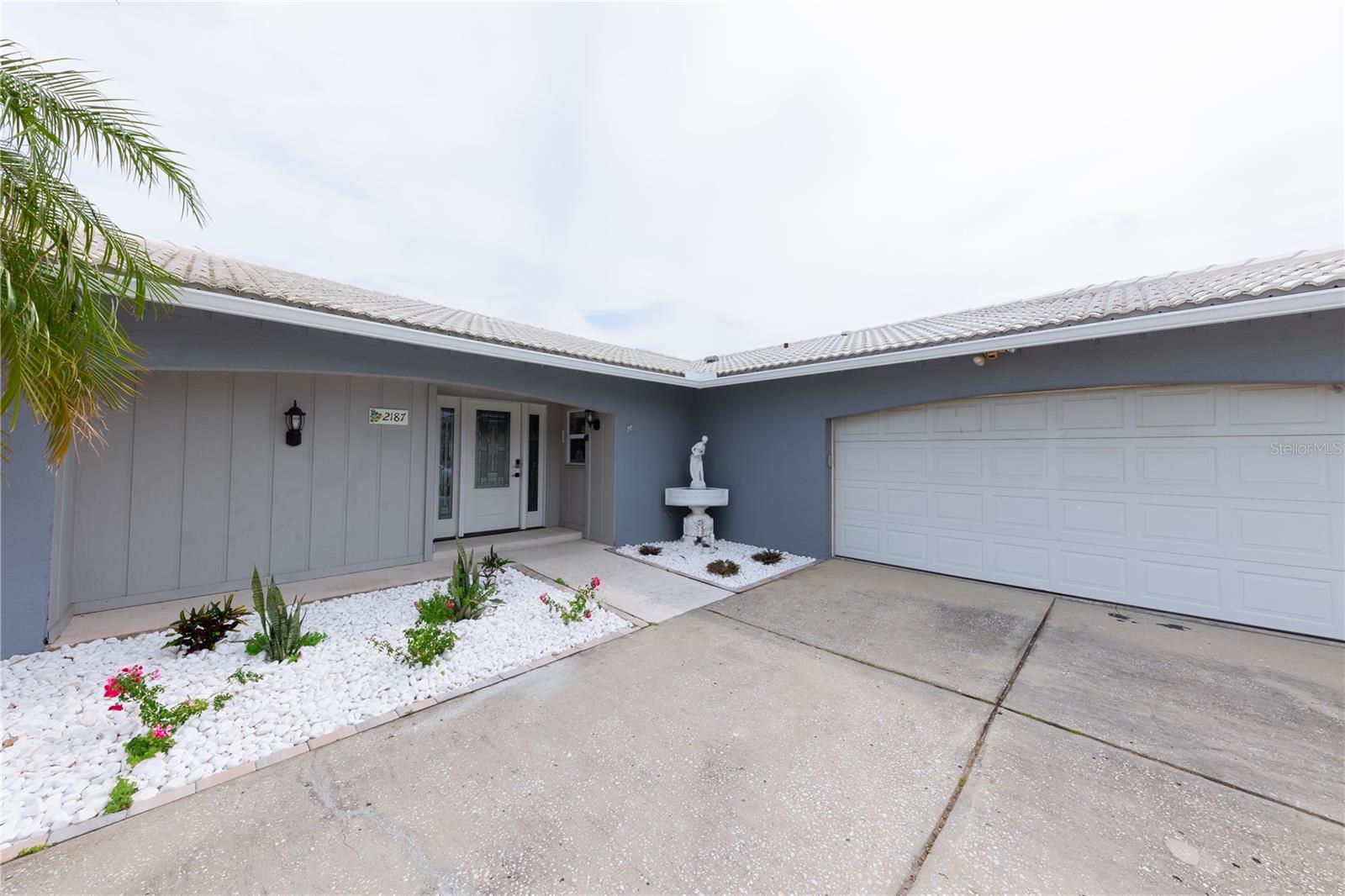 2187 WATERSIDE DR, CLEARWATER, FL, 33764