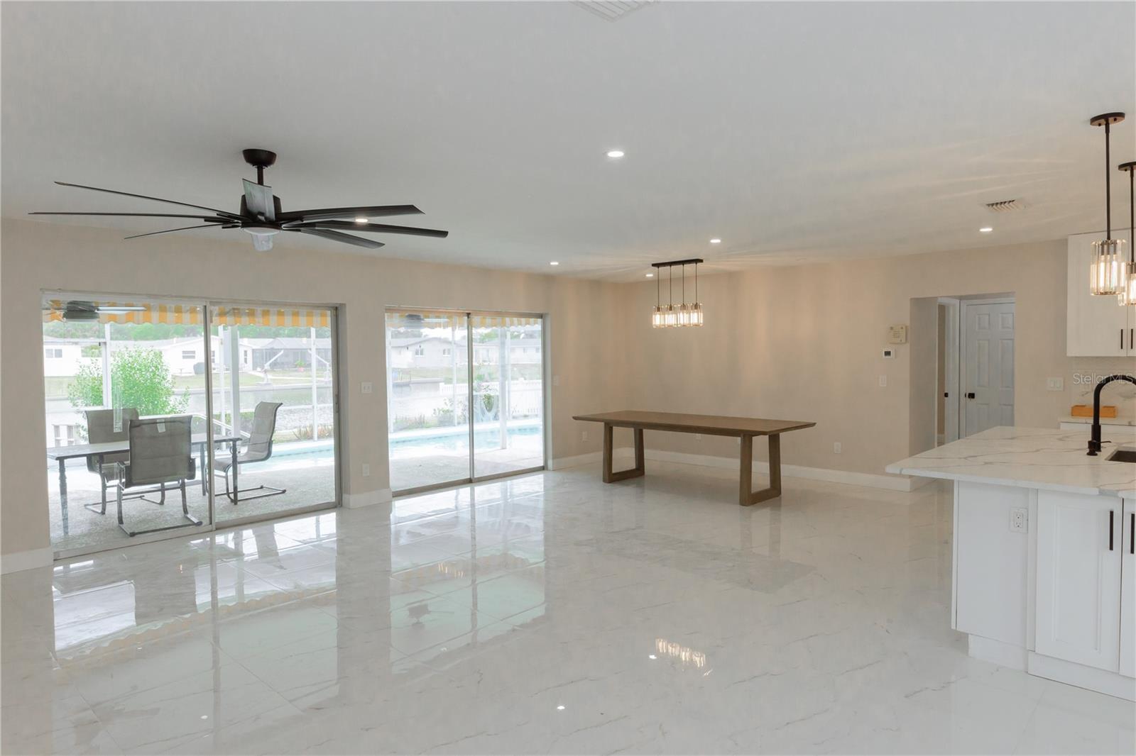 2187 WATERSIDE DR, CLEARWATER, FL, 33764