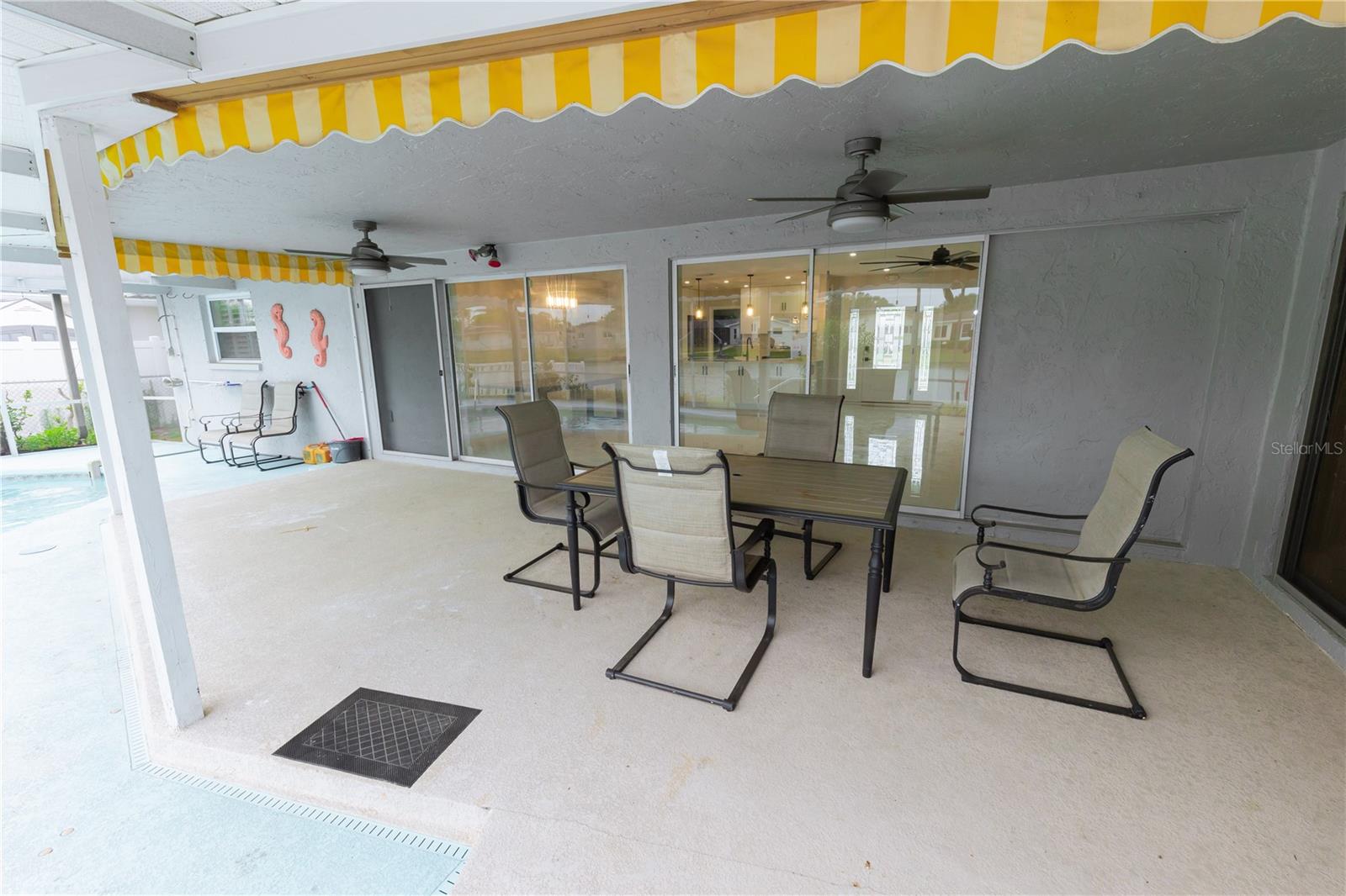 2187 WATERSIDE DR, CLEARWATER, FL, 33764