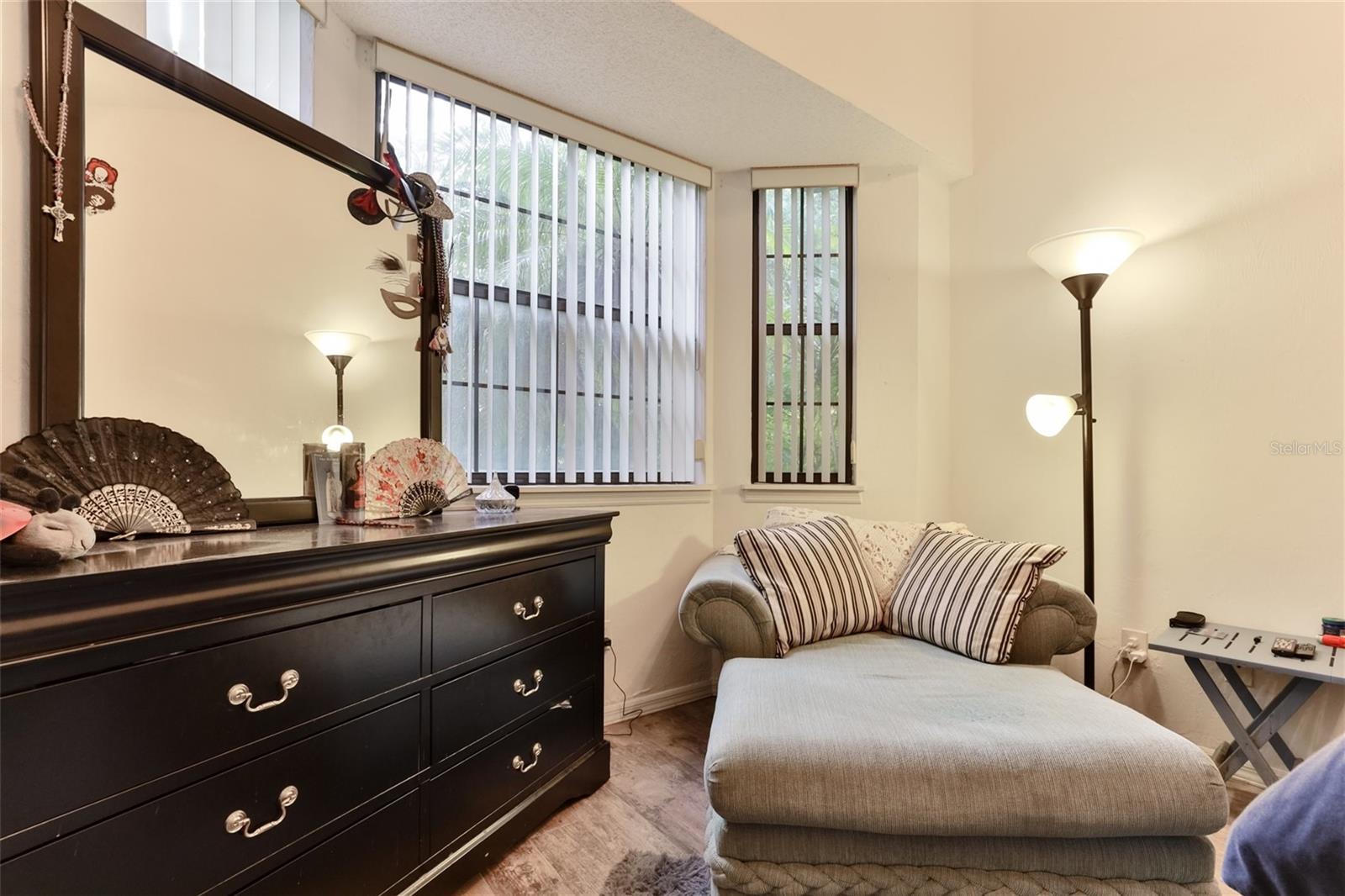 121 DOVECOTE LN, DAYTONA BEACH, FL, 32114