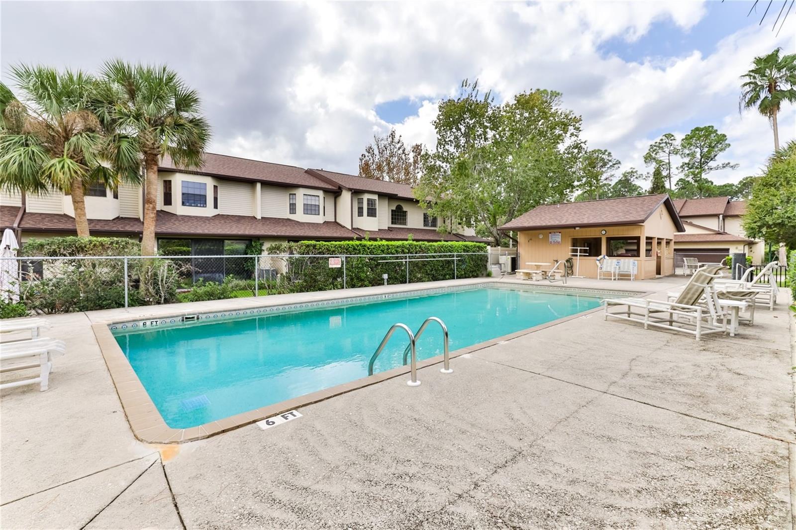 121 DOVECOTE LN, DAYTONA BEACH, FL, 32114