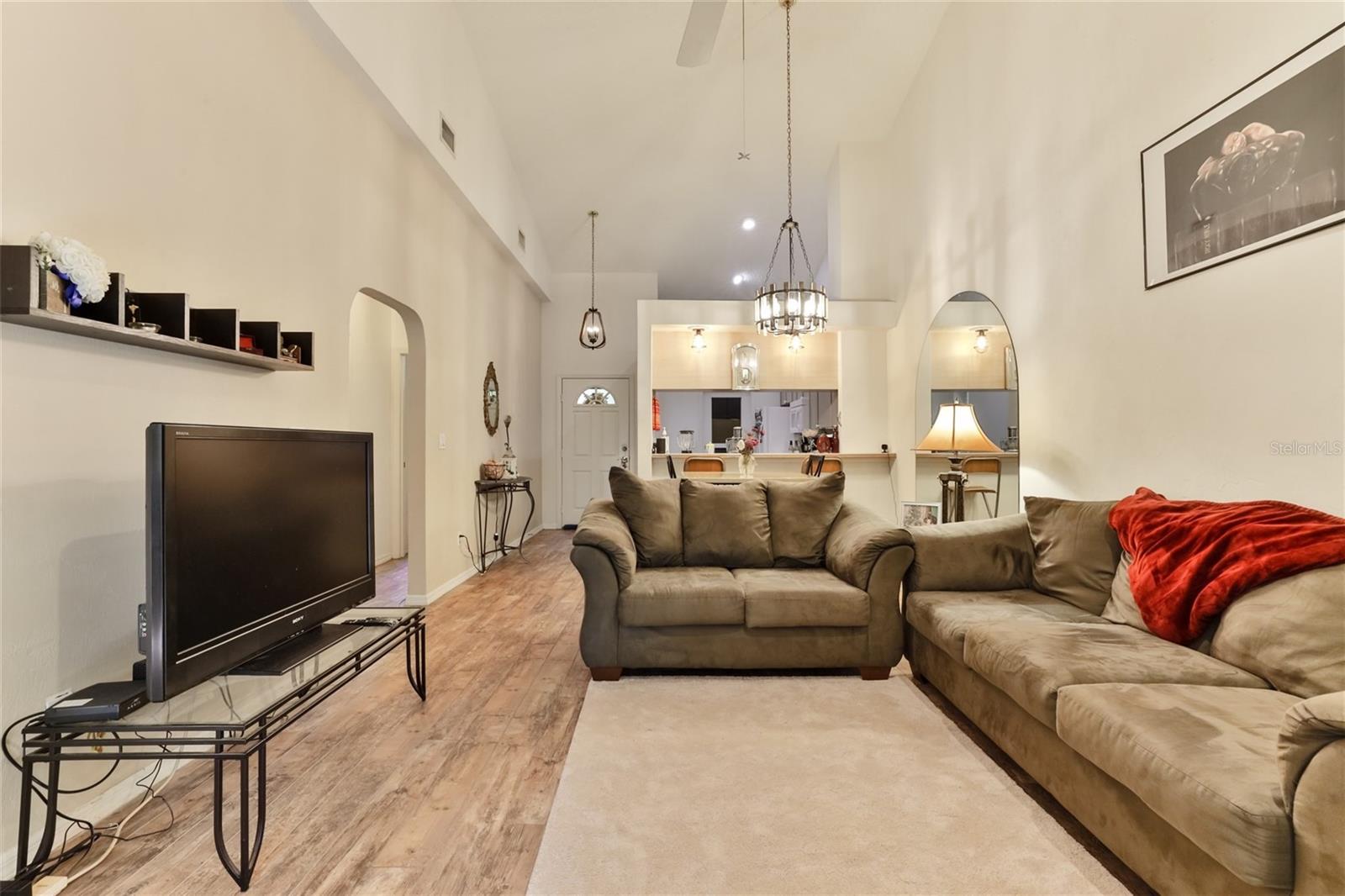 121 DOVECOTE LN, DAYTONA BEACH, FL, 32114