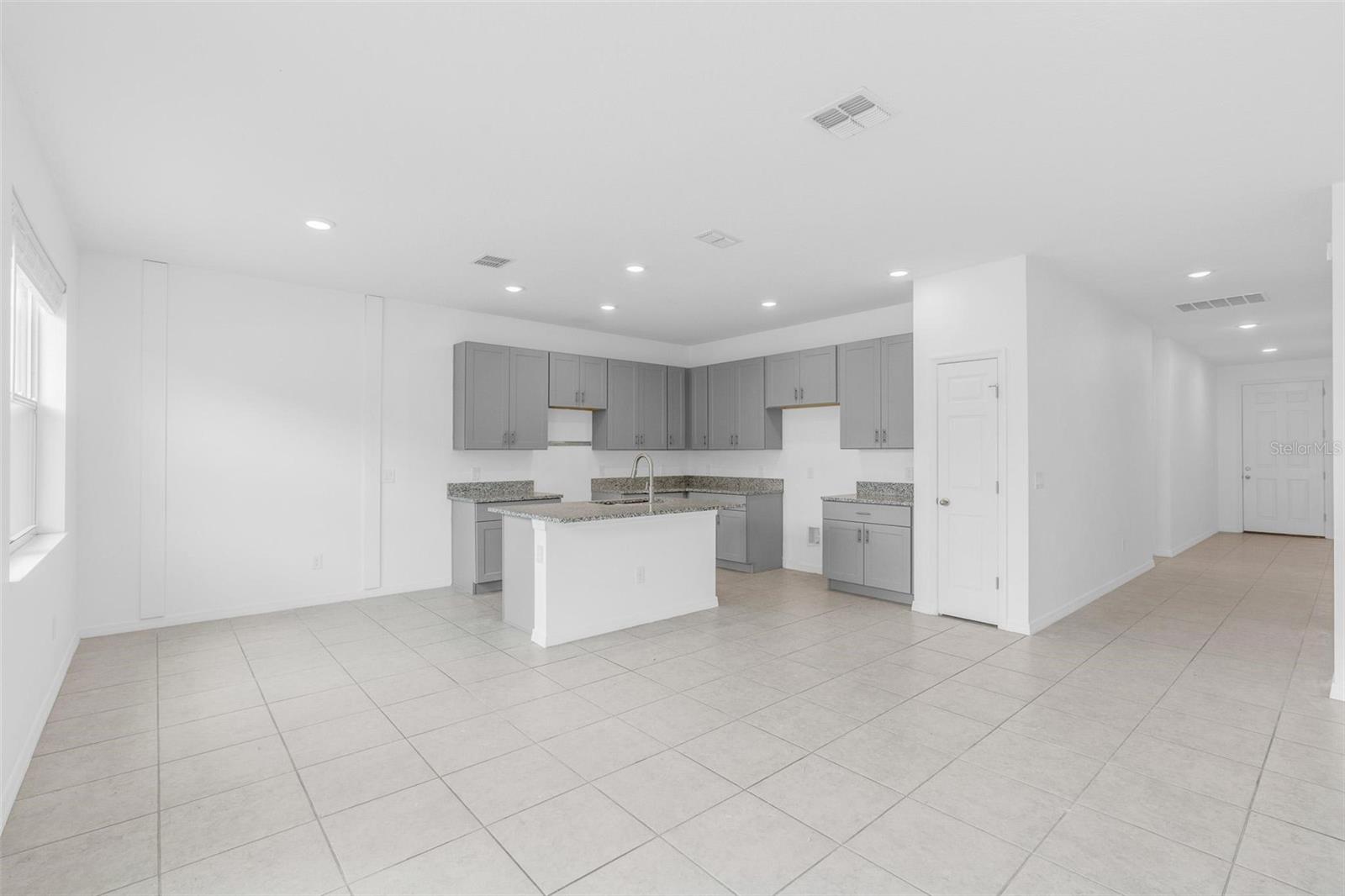 663 FAIRVIEW AVE, HAINES CITY, FL, 33844