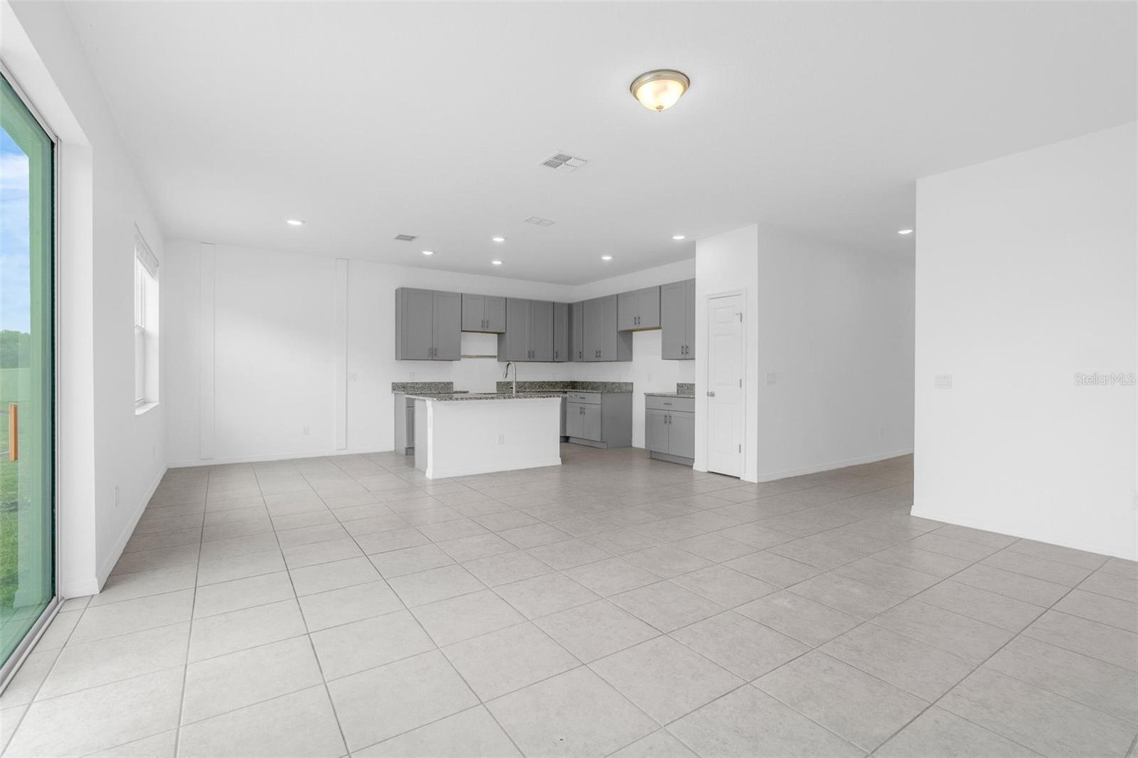 663 FAIRVIEW AVE, HAINES CITY, FL, 33844