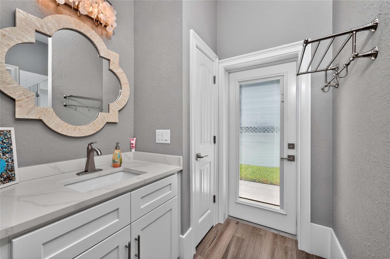 9290 PINE COVE DR, ENGLEWOOD, FL, 34224