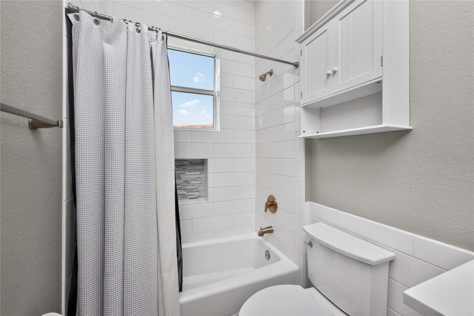 9290 PINE COVE DR, ENGLEWOOD, FL, 34224