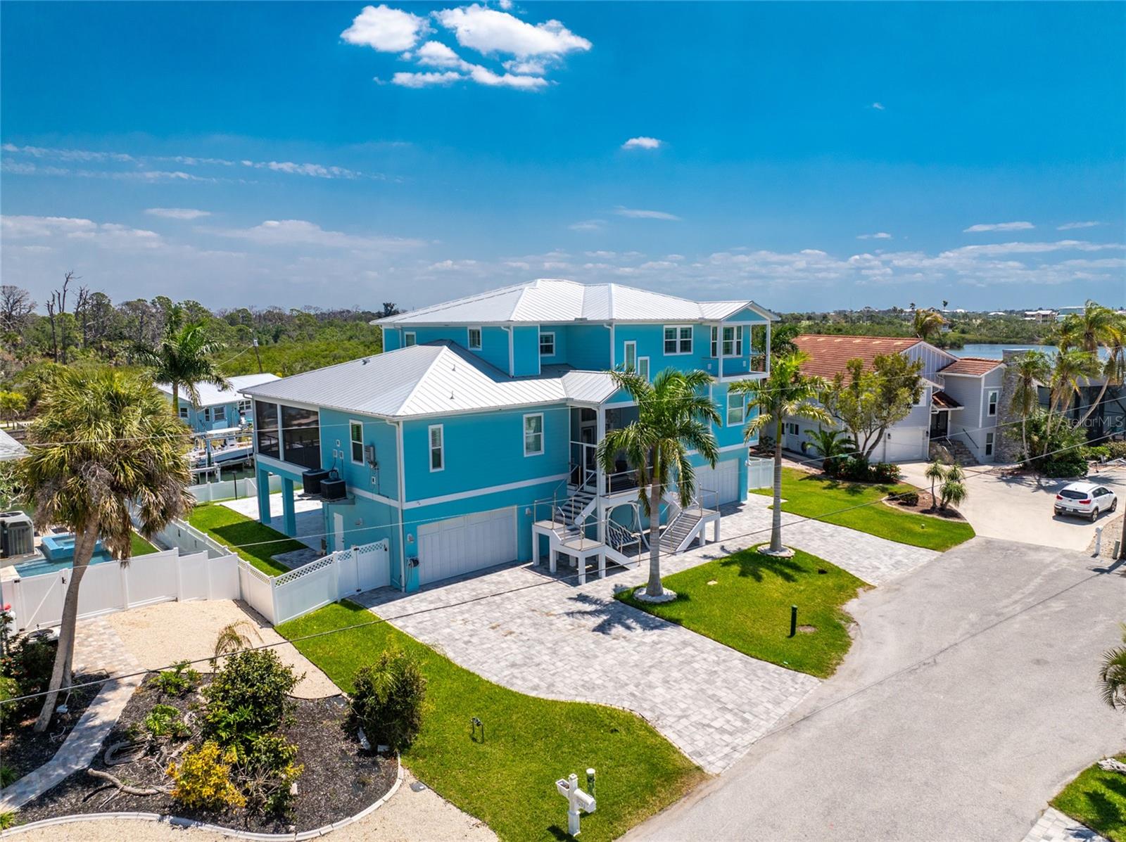 9290 PINE COVE DR, ENGLEWOOD, FL, 34224