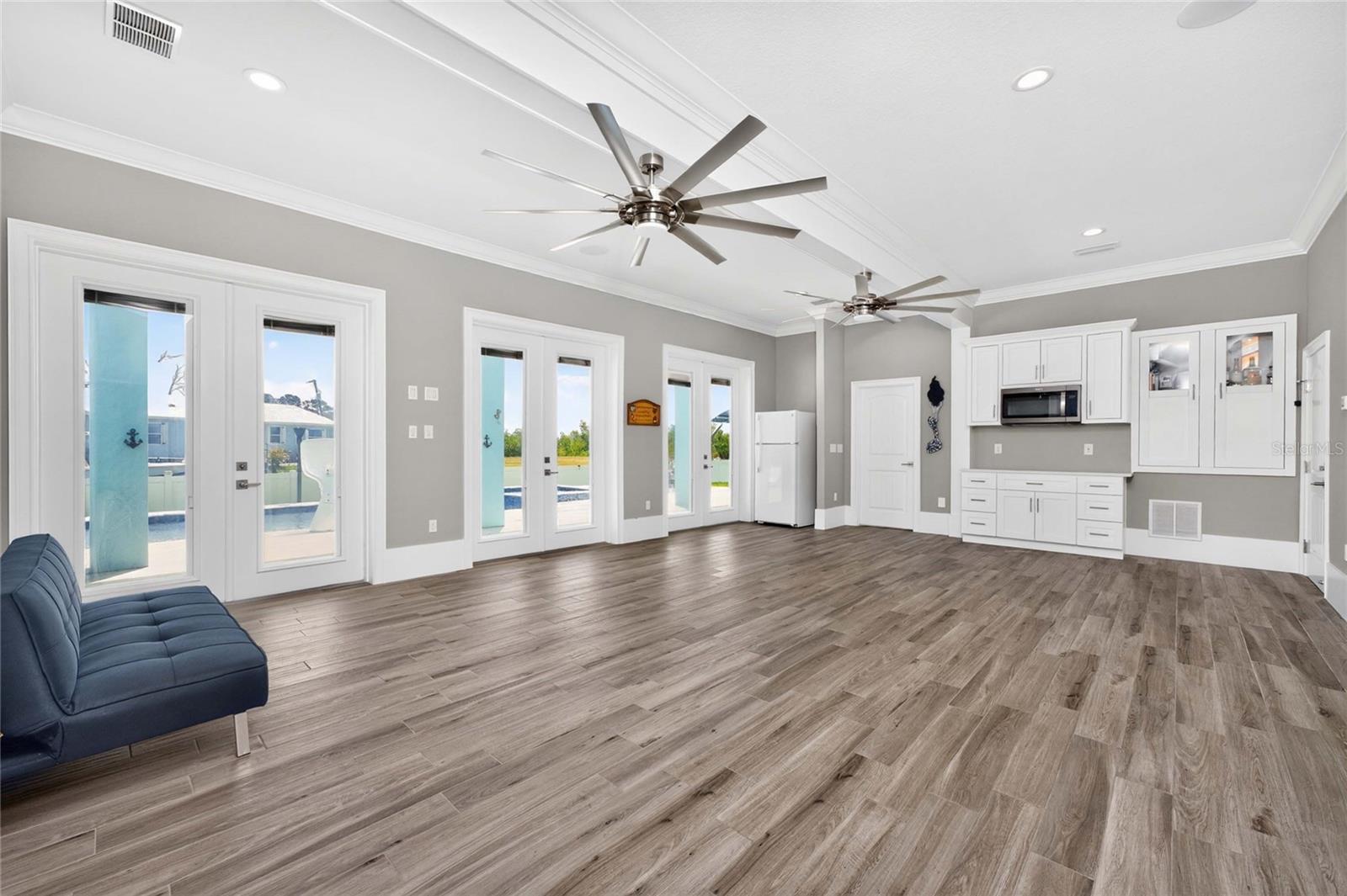 9290 PINE COVE DR, ENGLEWOOD, FL, 34224