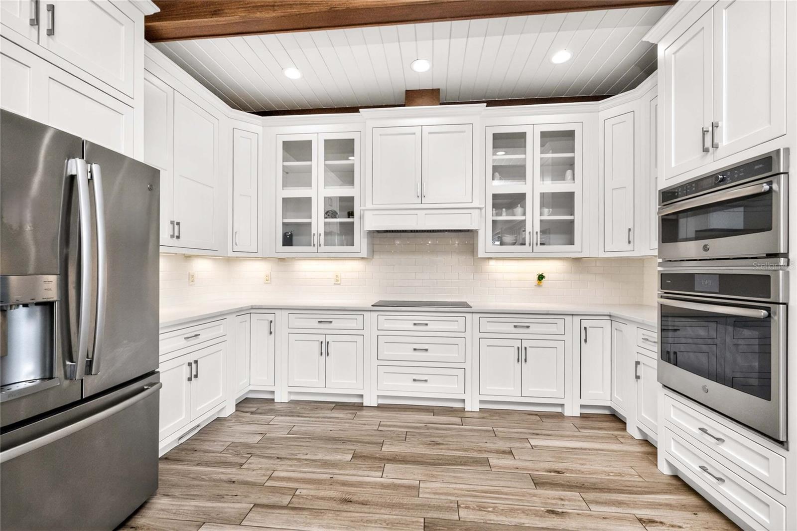 9290 PINE COVE DR, ENGLEWOOD, FL, 34224