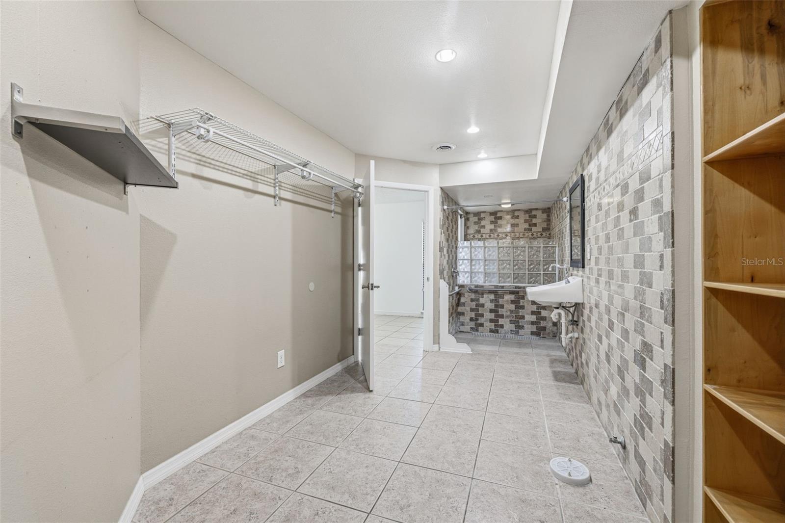 1591 MAC CHARLES CT, DUNEDIN, FL, 34698