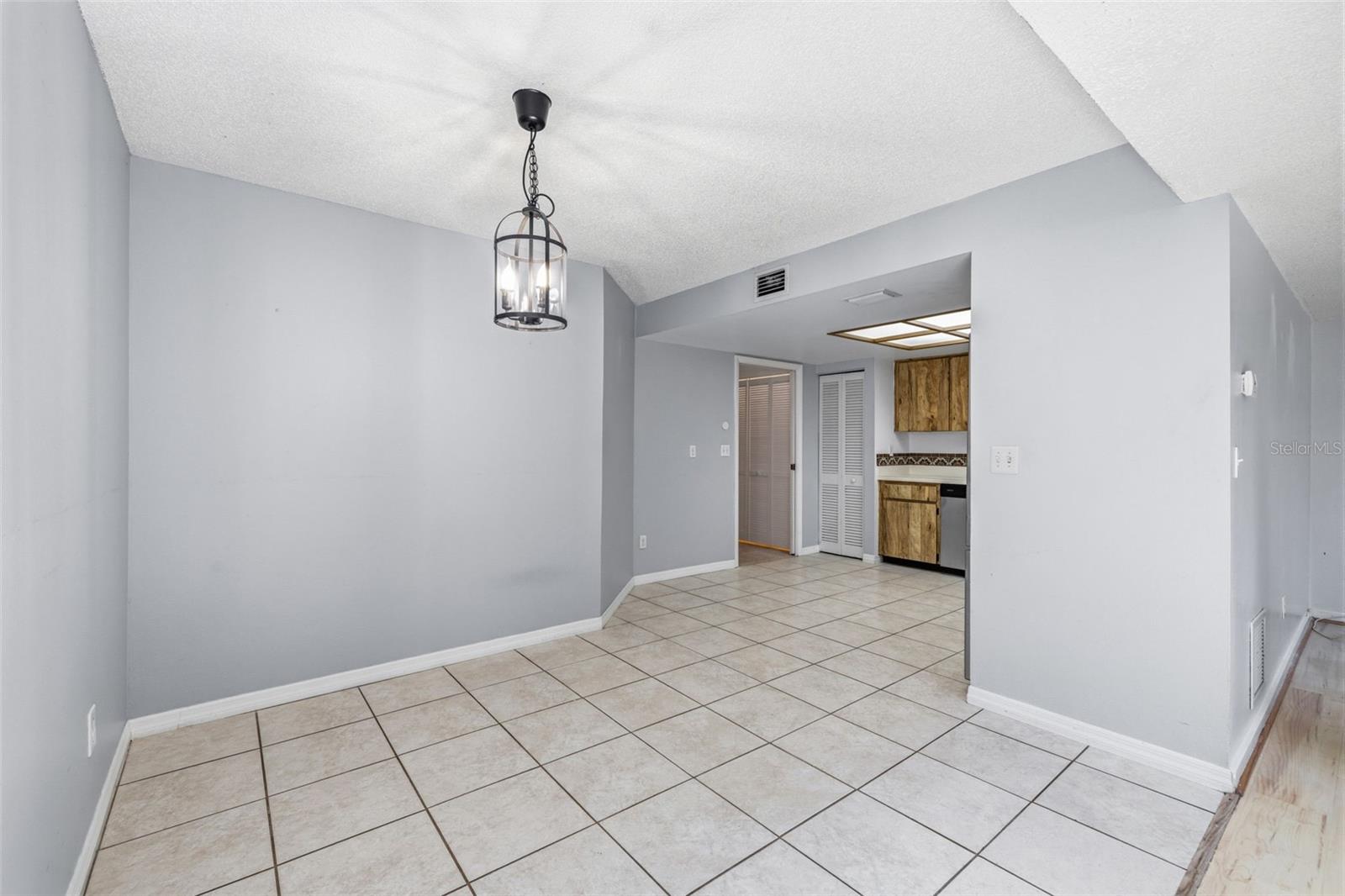 1591 MAC CHARLES CT, DUNEDIN, FL, 34698
