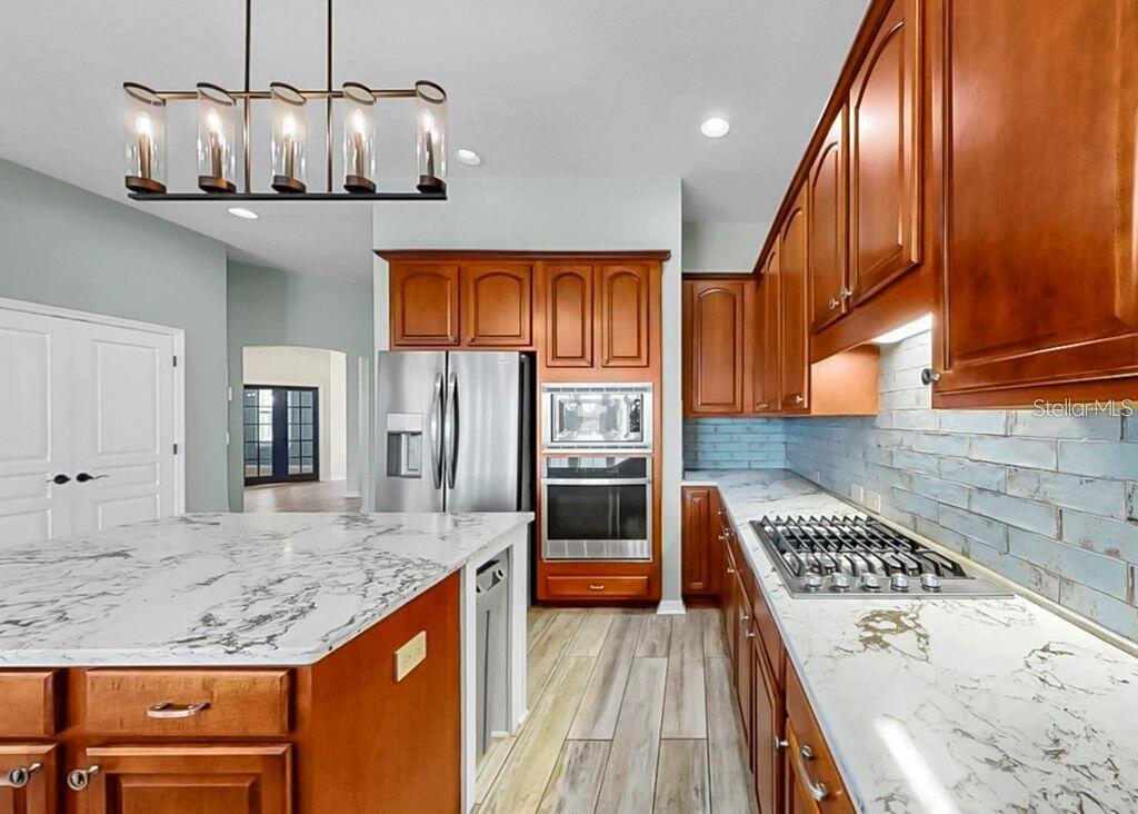 5237 BRIGHTON SHORE DR, APOLLO BEACH, FL, 33572