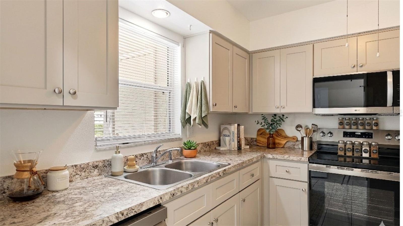 9914 SEBASTIAN CT, BRADENTON, FL, 34210