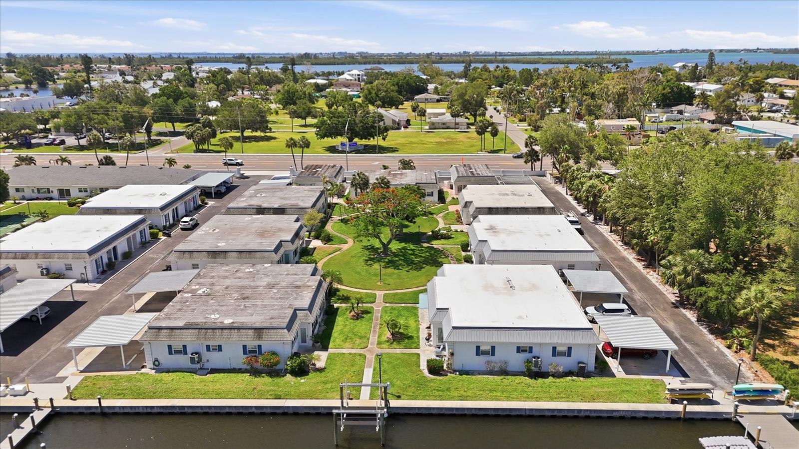 9914 SEBASTIAN CT, BRADENTON, FL, 34210