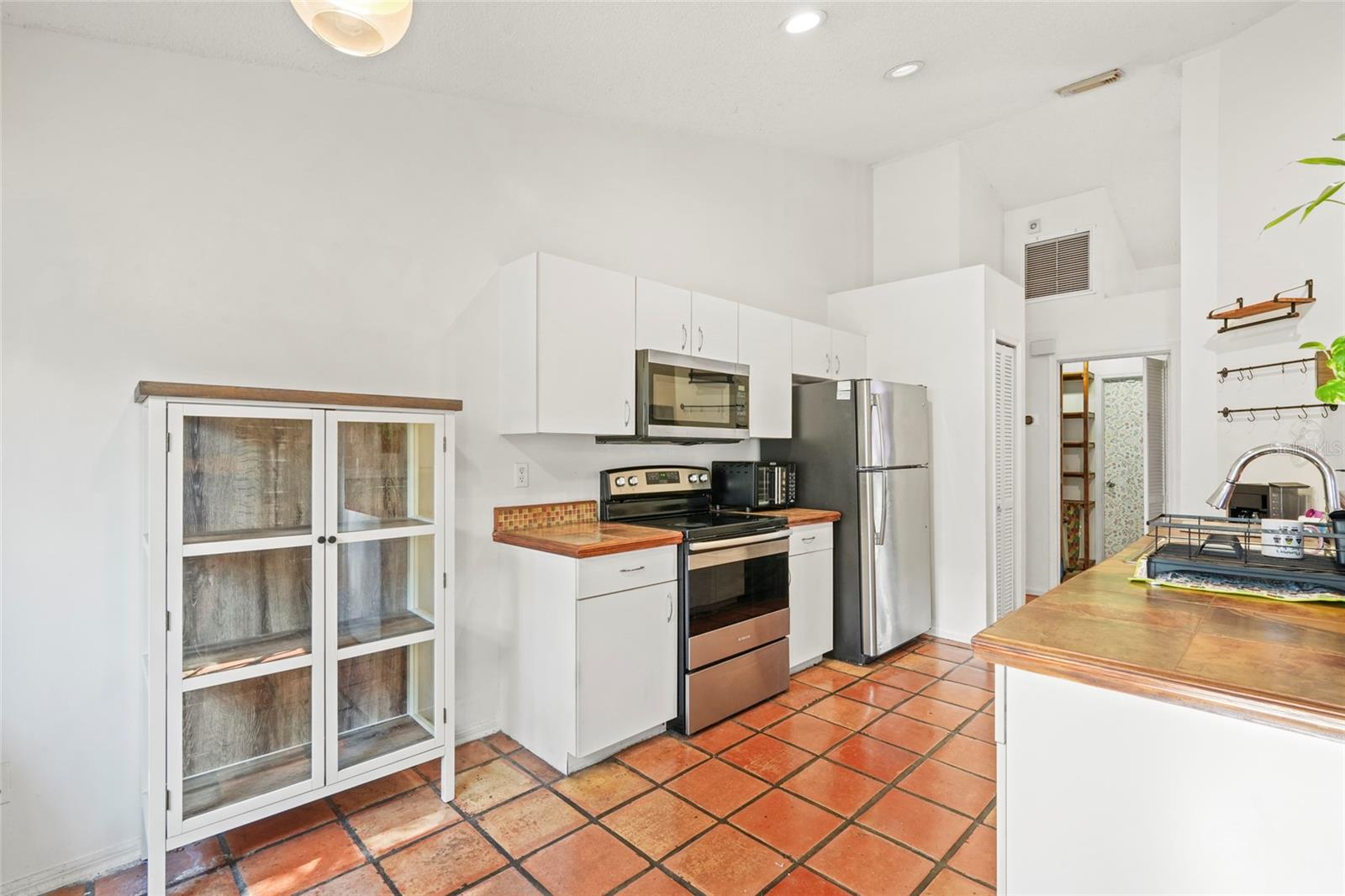 440 SW BRADSHAW CIR, PORT ST LUCIE, FL, 34953