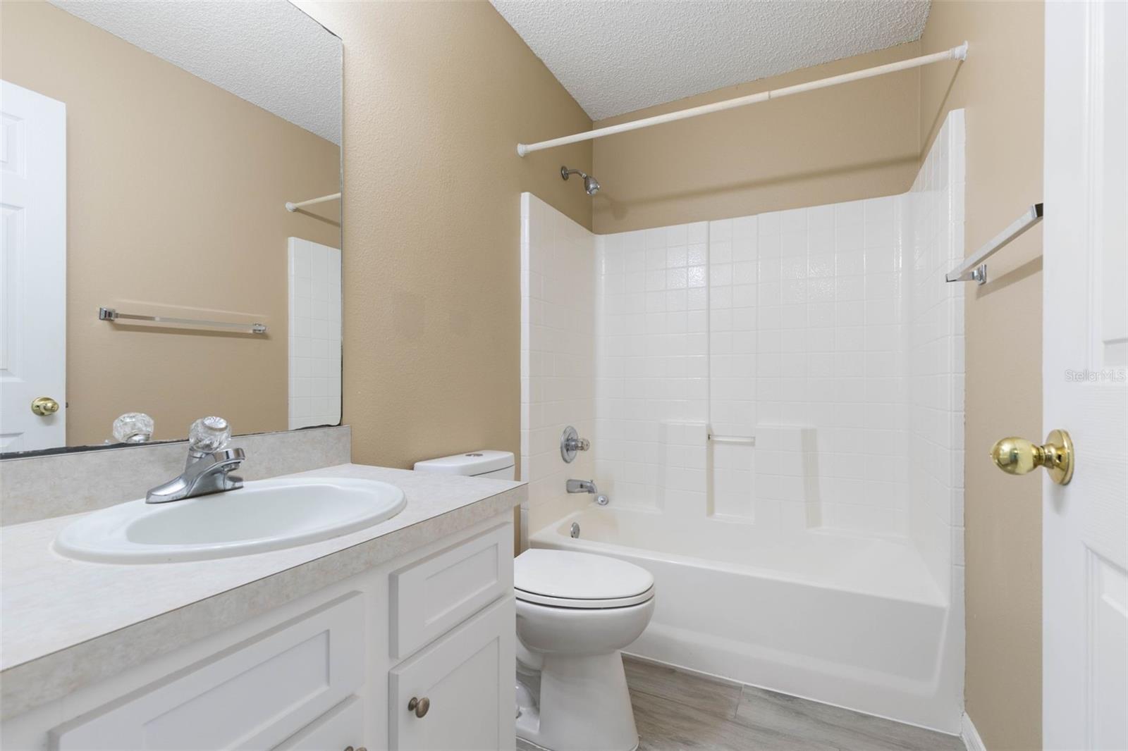 84 BRUNSWICK LN, PALM COAST, FL, 32137