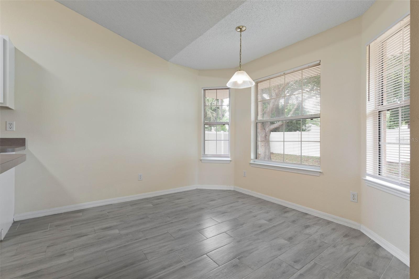 84 BRUNSWICK LN, PALM COAST, FL, 32137